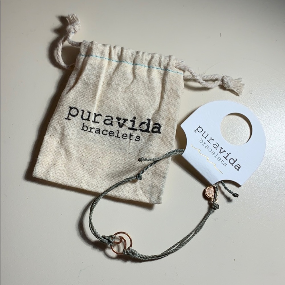 Brand new Pura Vida wave bracelet!